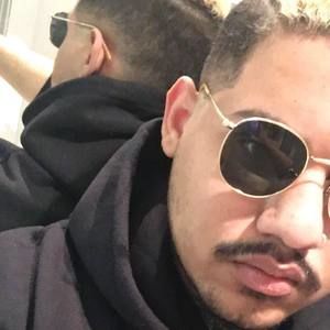 Meet your Posher, Fernando